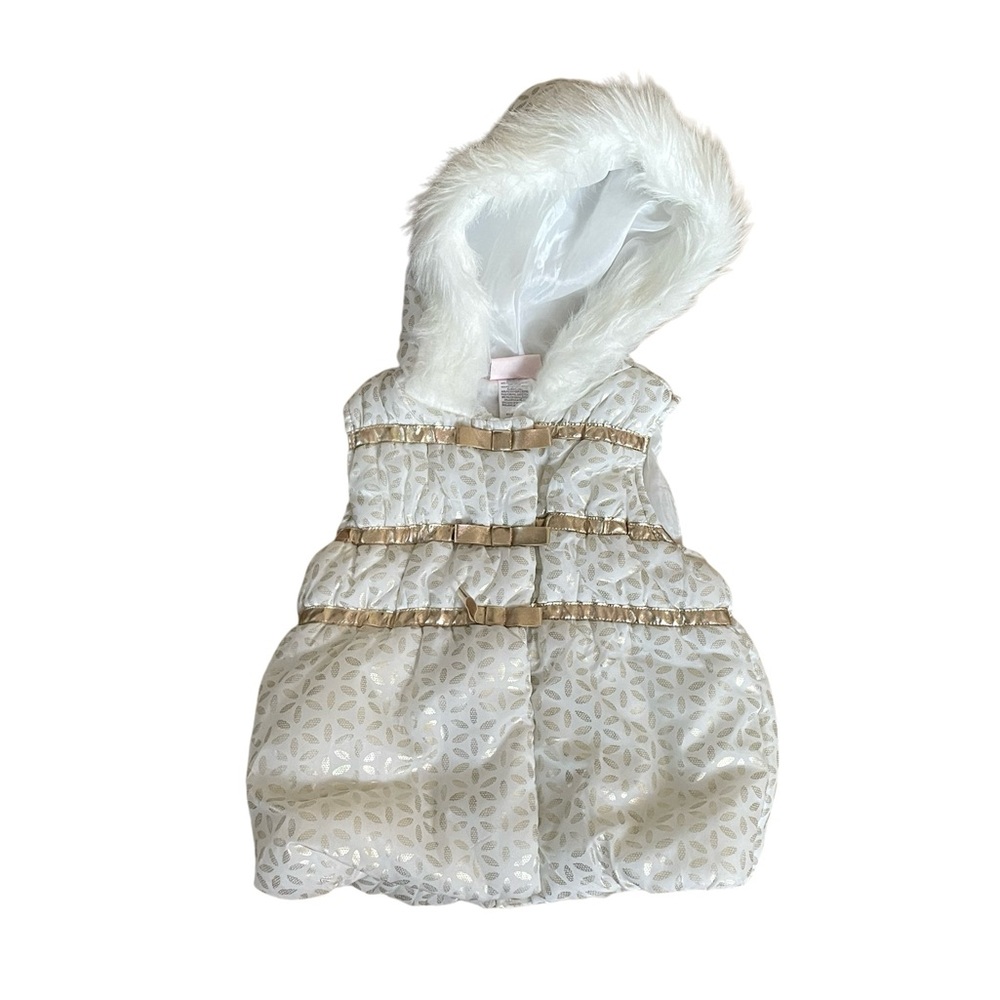 Little lass girls puffer vest. Size 4